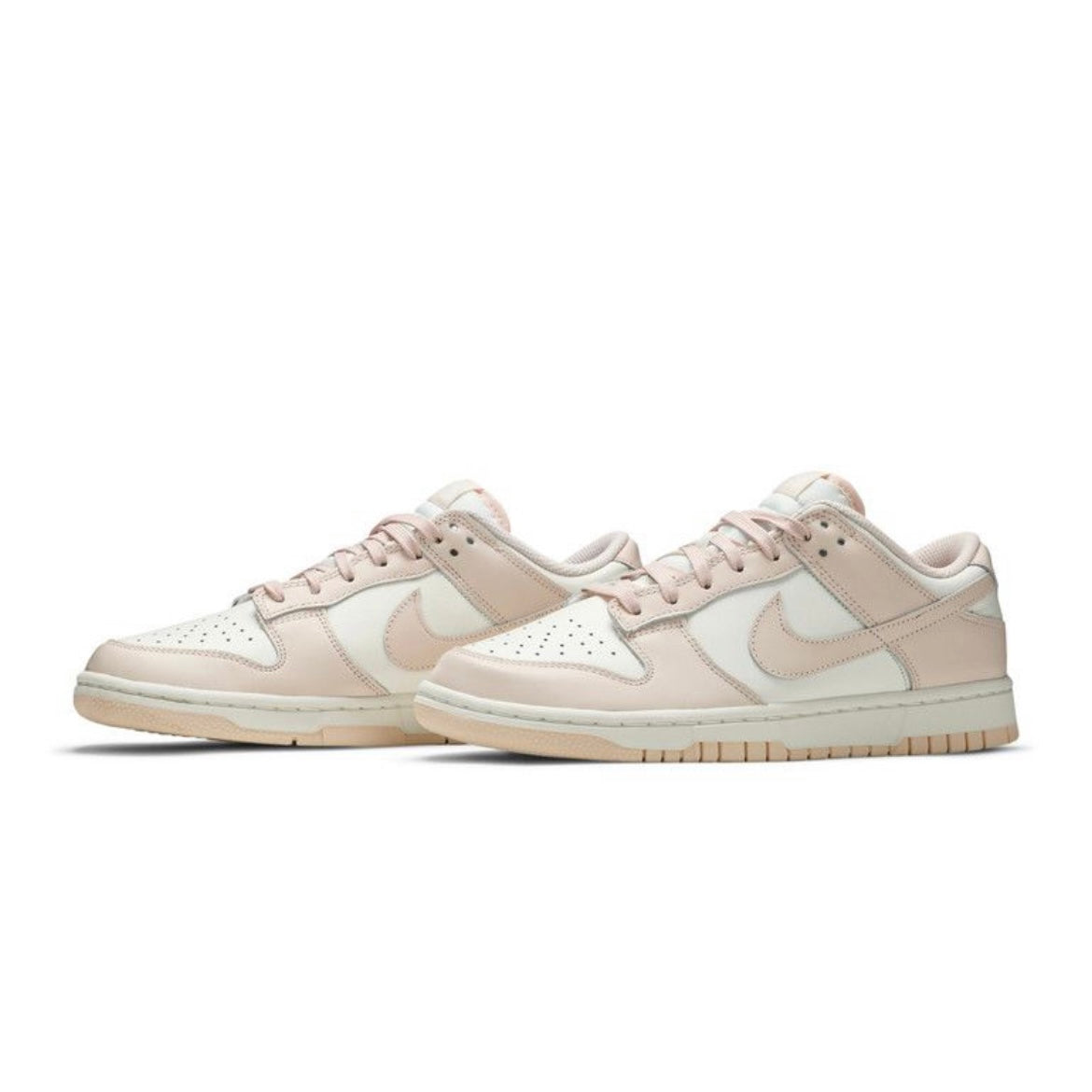 Wmns Dunk Low 'Orange Pearl'